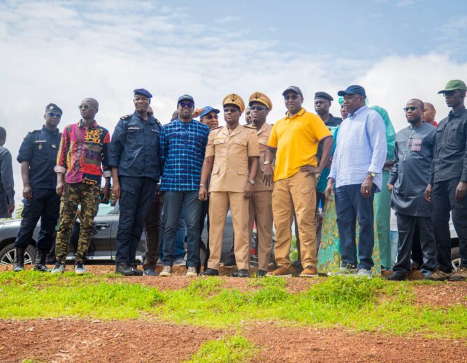 Visite ministérielle à Tambacounda : des solutions pour prévenir les inondations.
